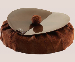 Chocolate cake "Mac Aron"