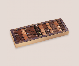 Classical chocolate box 470 gr